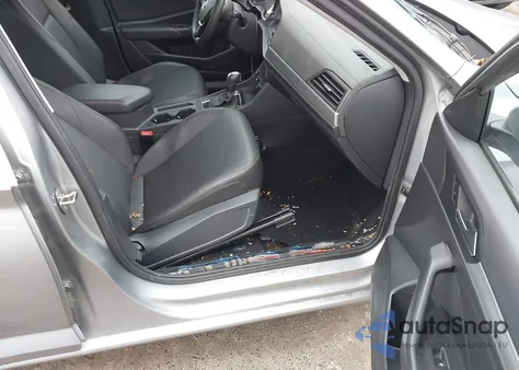 2020 Volkswagen Jetta 1.4T R-Line/1.4T S/1.4T Se z USA, uszkodzony, nr VIN 3VWCB7BU4LM051063